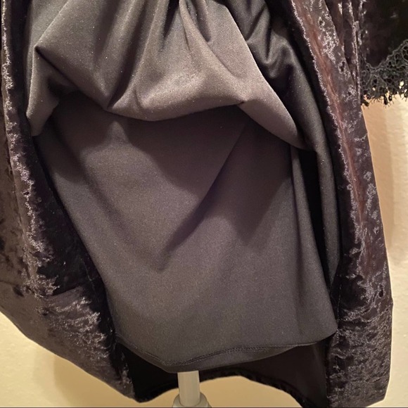 Kobi Halperin Strapless Smocked Crushed Velvet Black Lace Sleeve Dress Small NWT - Picture 5 of 17